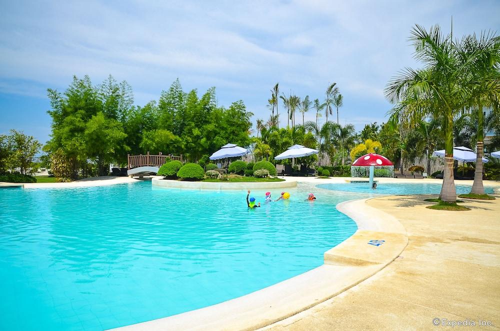 Solea Seaview Resort Lapu-Lapu City Esterno foto